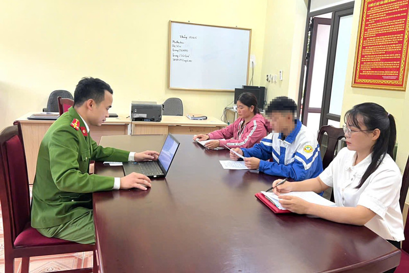 Công an xã Văn Bàn, tỉnh Lào Cai khởi tố 1 học sinh vì giao xe cho người chưa đủ điều kiện lái. Ảnh: Công an Văn Bàn