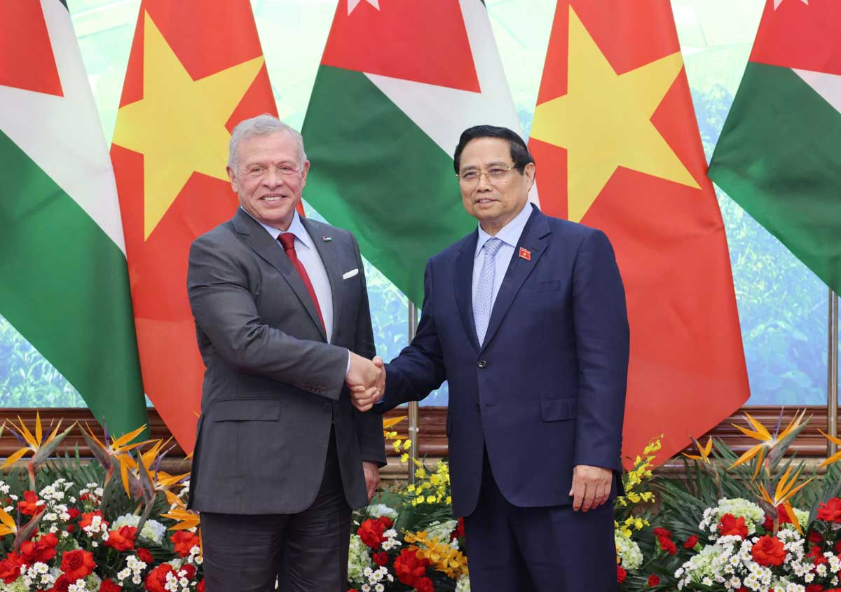 Politburo member and Prime Minister Pham Minh Chinh met with King Jordan Abdullah II Ibn Al-Hussein. Photo: Hai Nguyen