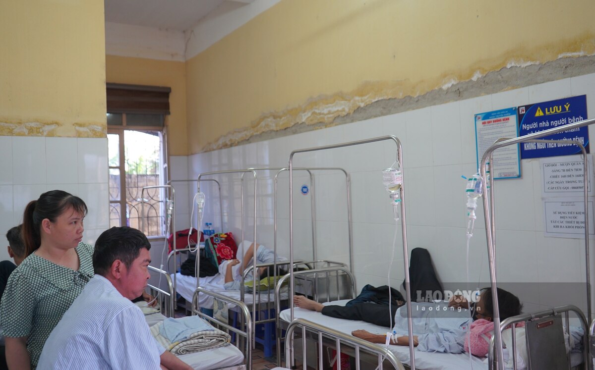 Phong benh xuong cap o khoa Benh nhiet doi, du da duoc son sua.