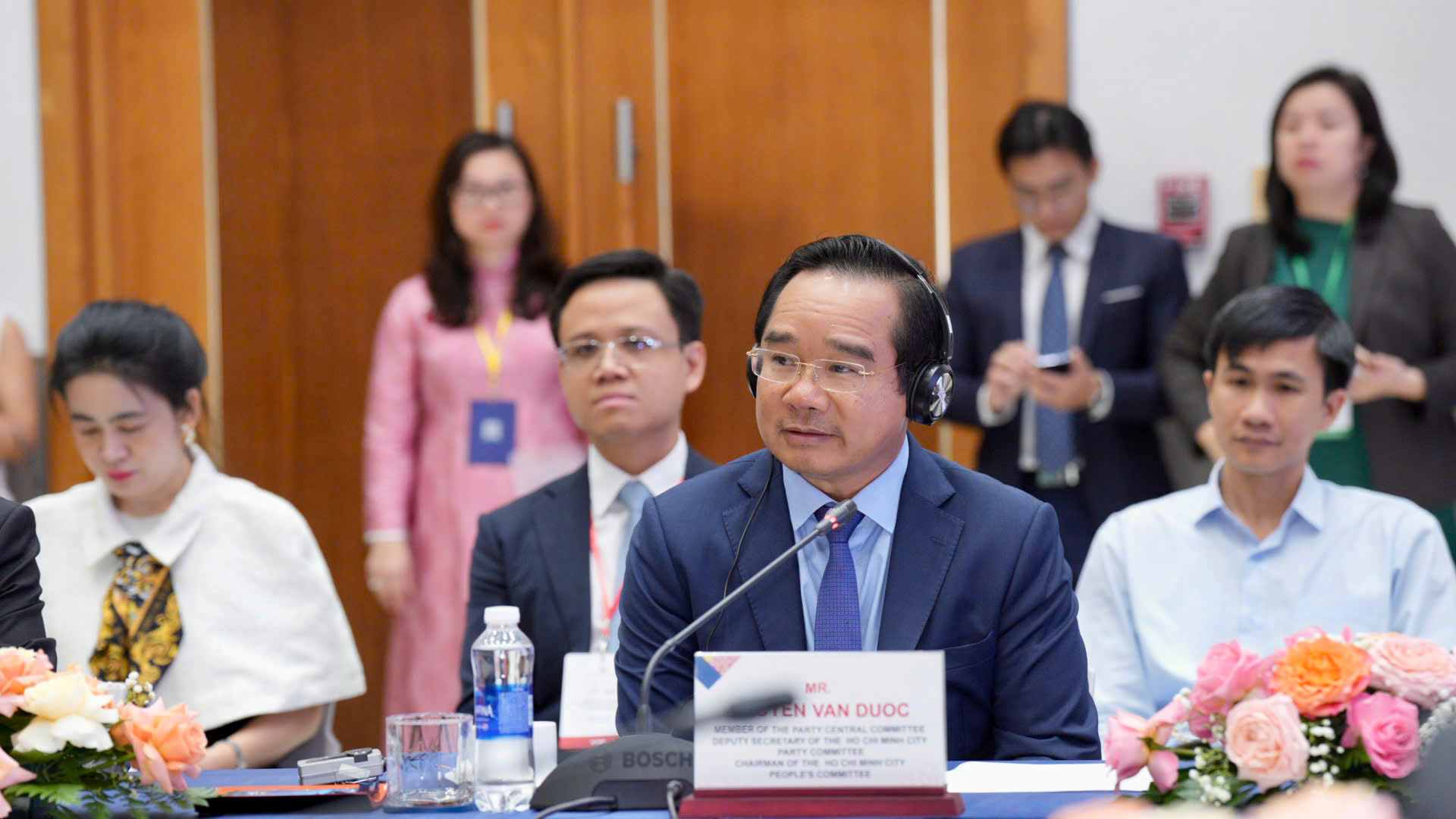 Ong Nguyen Van Duoc - Chu tich UBND TPHCM phat bieu tai dien dan. Anh: Dinh Trong