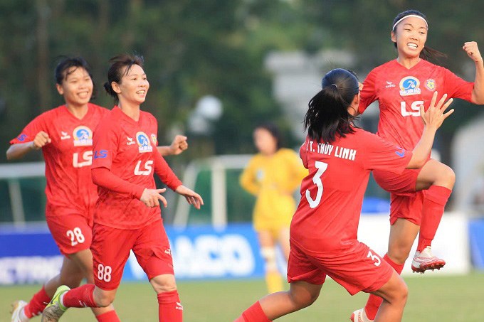 Xem bóng đá liên đới - Trải nghiệm đỉnh chóp của người ngưỡng chiêu mộ yêu thể thao