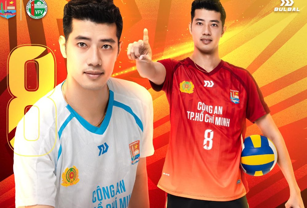 Cuu phu cong Pham Thai Hung thoi diem khoac ao doi bong chuyen nam Cong an TPHCM nam 2024. Anh: Cong an TPHCM FC