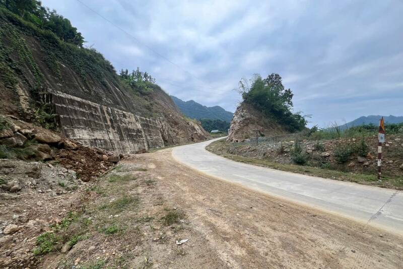 Doan duong noi Quoc lo 37 - Quoc lo 279D qua ban Suoi Cai, xa Pac Nga da hoan thanh. Anh: Truong Son