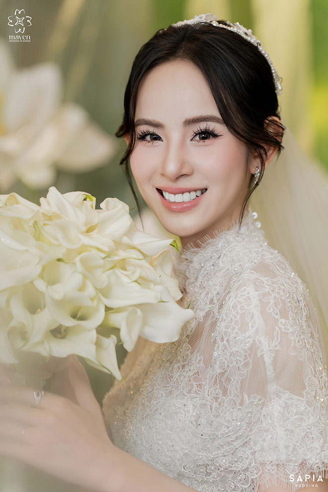 Huong Lien The Face la co dau xinh dep trong toi 13.11 tai Ha Noi. Anh: Maven Wedding Planner