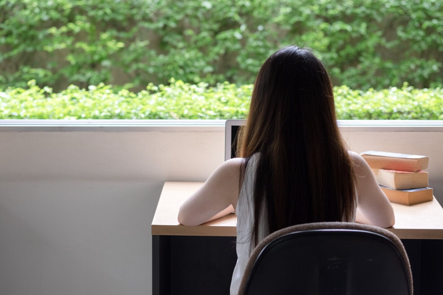 Work helps women maintain identity and autonomy. Photo: Thuy Duong