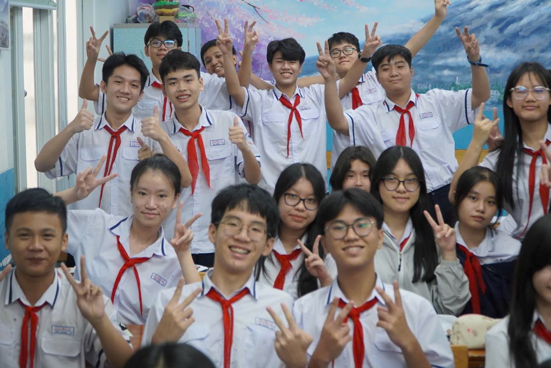 Hoc sinh lop 9 tai Truong THCS Nguyen Du (phuong Ben Thanh). Anh: Chan Phuc