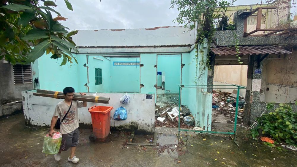 Nhieu can nha tren duong Do Xuan Hop, Vo Nguyen Giap dang duoc thao do, nhuong dat cho du an.