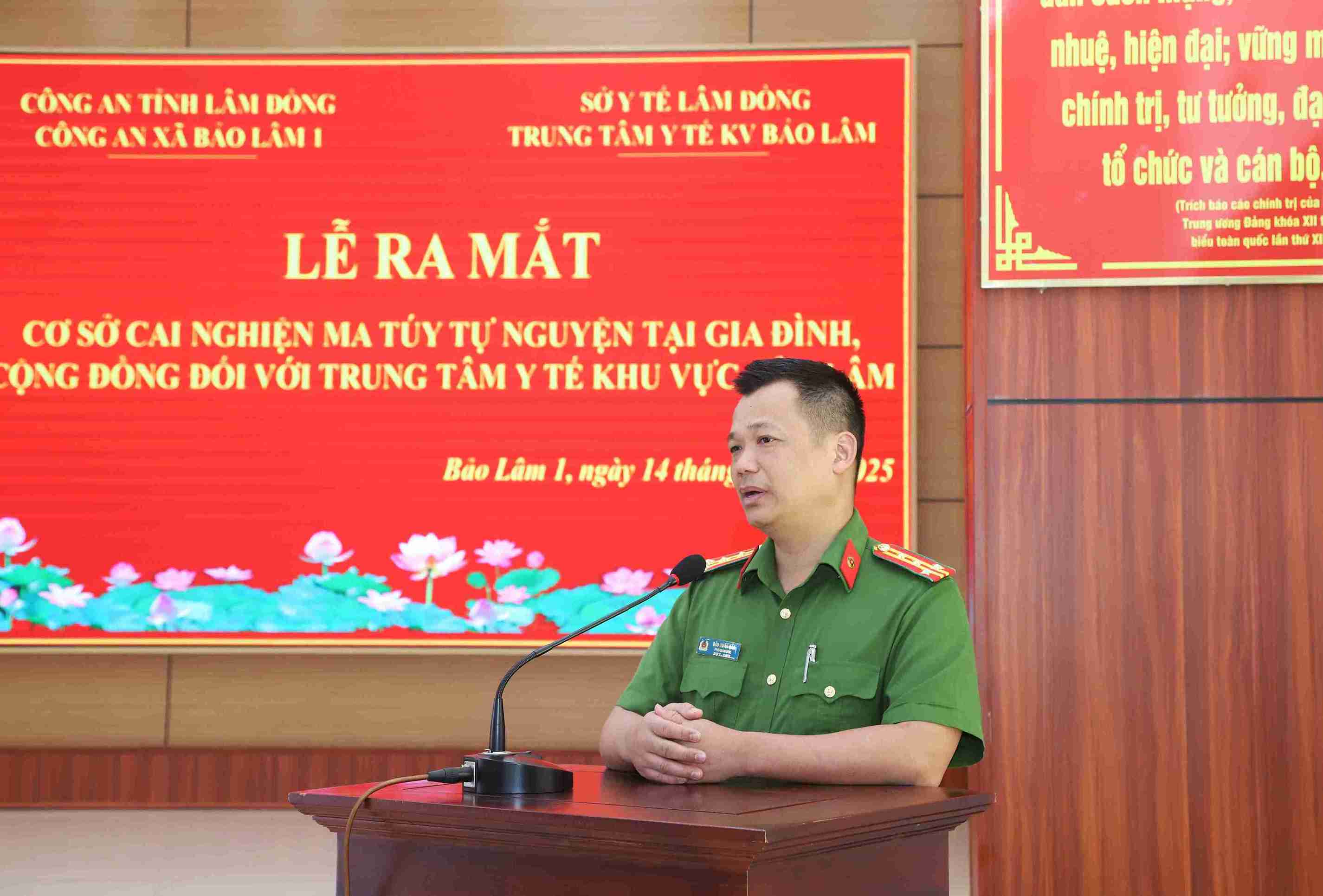 Dai ta Dau Xuan Bao, Pho giam doc Cong an tinh Lam Dong phat bieu tai le ra mat. Anh: Phuc Khanh