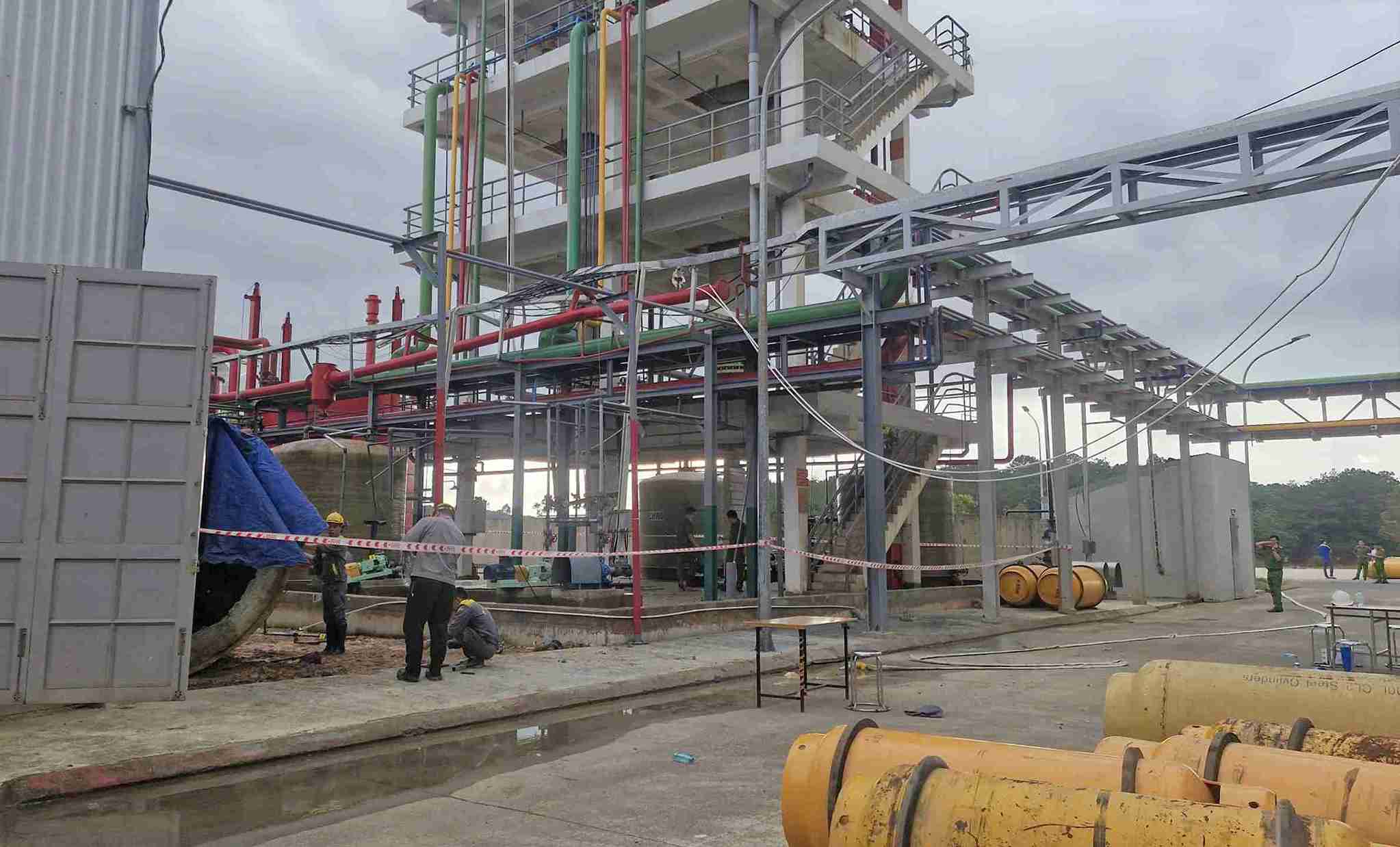 The Prime Minister requested a quick overcoming of the consequences of the acid tank explosion in Lam Dong. Photo: Hai Duong