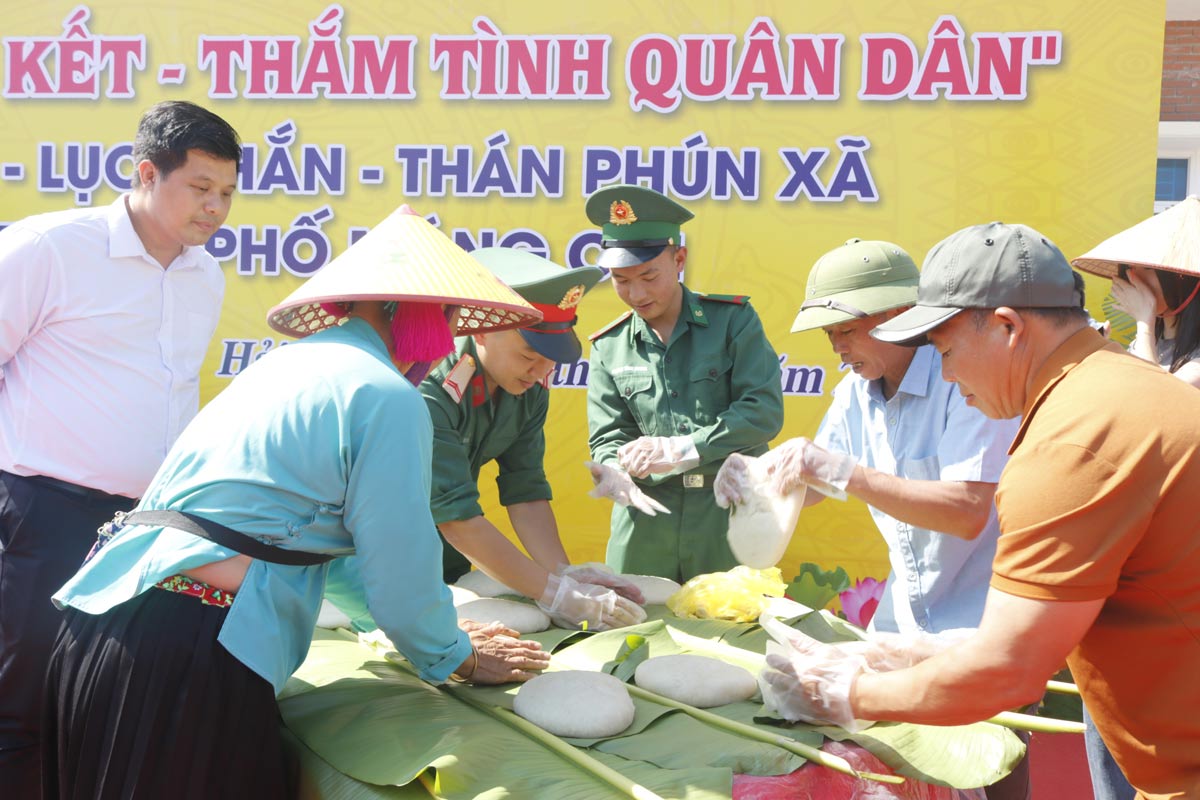 Thi lam banh day