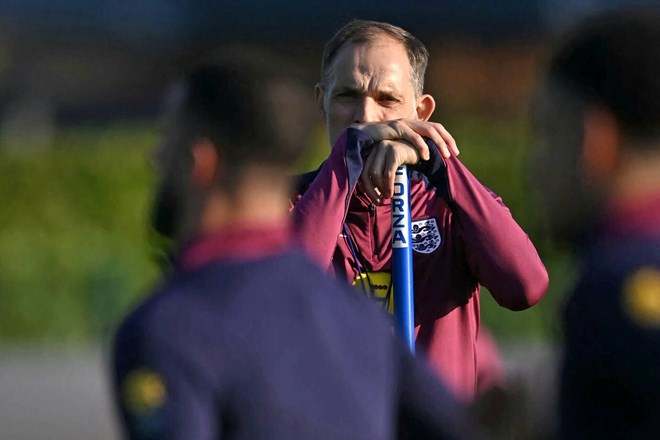 Thomas Tuchel to ra linh hoat trong cach van hanh tuyen Anh.  Anh: AFP