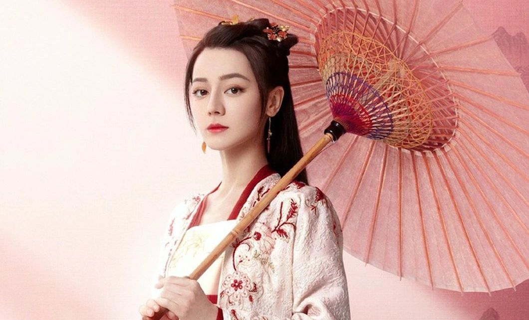 Dilraba Dilmurat. Photo: VieON.