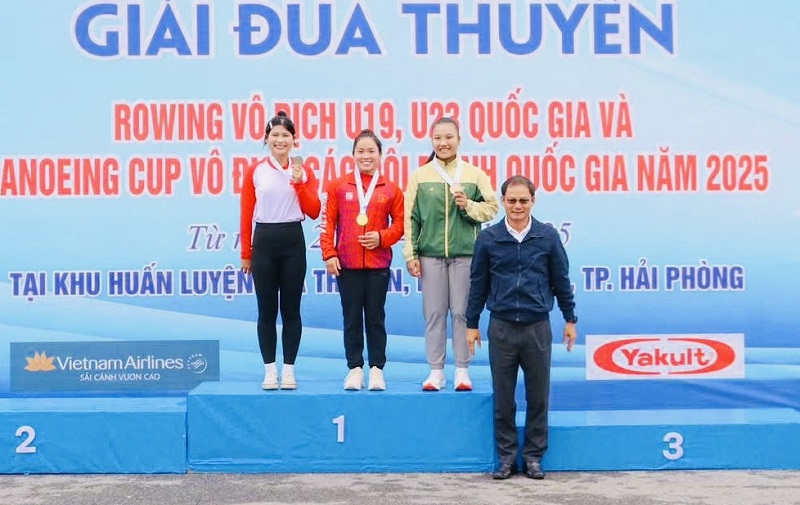 Nguyen Thi Huong vua tranh tai Cup cac doi manh quoc gia 2025. Anh: Lien doan dua thuyen VN