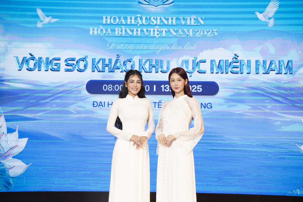 ミス・グランド・ベトナム2024クエ・アインの隣で美しさを誇っているミス・ディ・カ・ハンさん（左）。写真：キャラクター提供