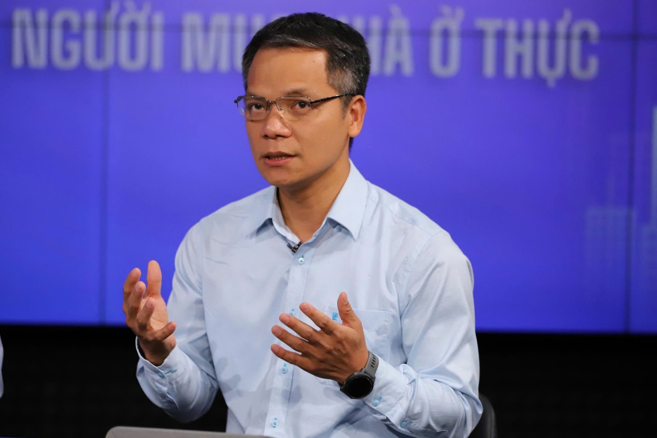 Luat su Pham Thanh Tuan - chuyen gia phap ly bat dong san cho rang. Anh: NVCC