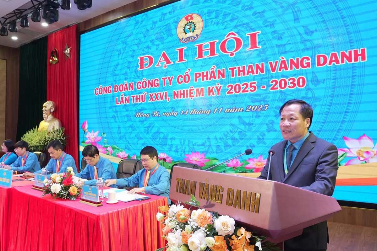 Ong Nguyen Trung Hieu, Pho Chu tich Cong doan Than - Khoang san Viet Nam phat bieu chi dao. Anh: Cong ty Than Vang Danh