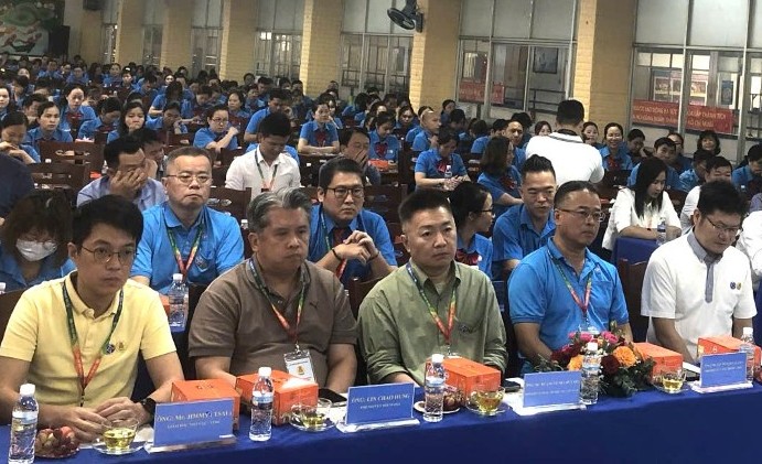 Dai hoi Cong doan Cong ty PouYuen Viet Nam co su tham gia cua nhieu thanh vien ban lanh dao cong ty. Anh: Duc Long