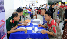 Students participate in the Construction Industry Job Fair - online job fair in the fourth quarter of 2025.