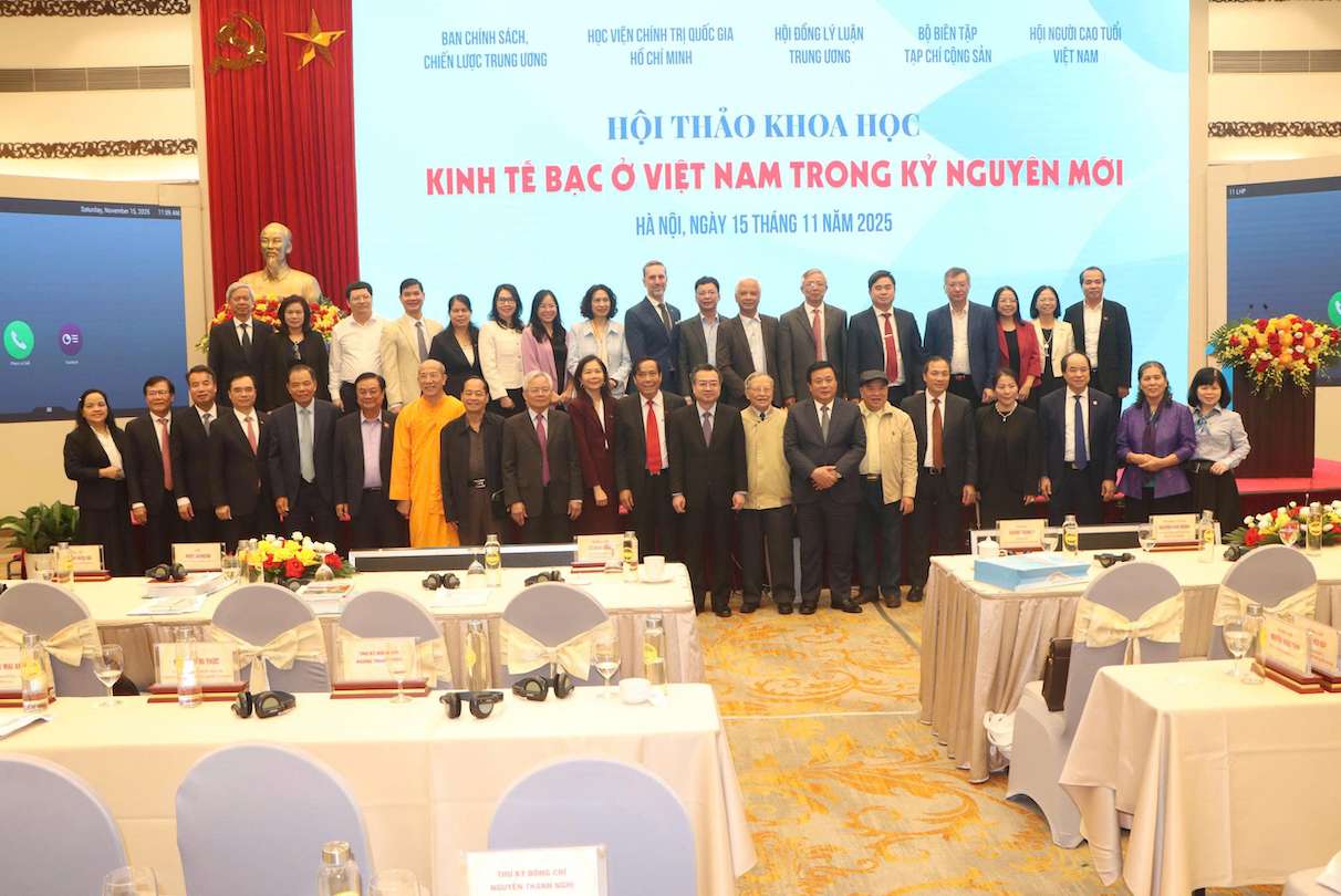 Tai hoi thao, cac chuyen gia, nha khoa hoc da de xuat cac giai phap trong tam de phat trien kinh te bac. Anh: Thach Lam