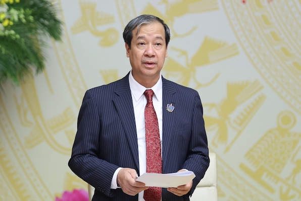 Bo truong Bo Giao duc va Dao tao Nguyen Kim Son phat bieu tai buoi gap mat. Anh: VGP/Nhat Bac