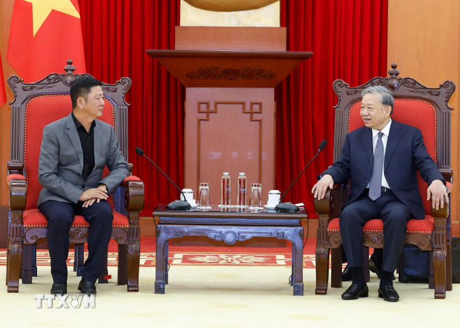 General Secretary To Lam received Mr. Vuong Lai Thang - Vice President of Luxshare-ICT Group, China. Photo: VNA