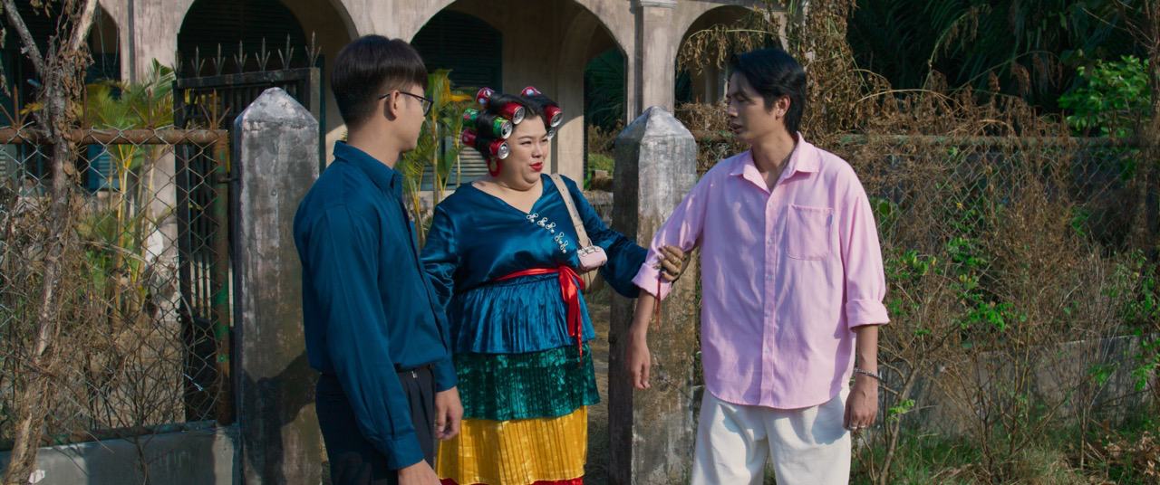 Dan sao trong phim Phong tro ma bau. Anh: Doan phim.