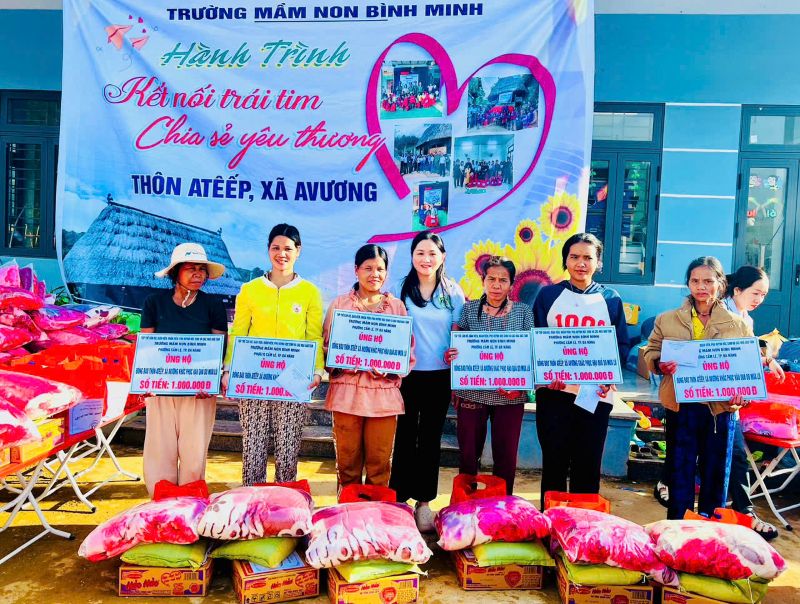 Nhieu truong o Da Nang khong to chuc 20.11, danh toan bo nguon luc ho tro vung lu