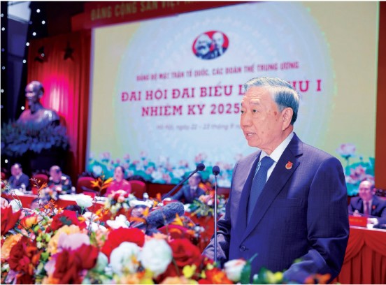 Tong Bi thu To Lam du va phat bieu tai Dai hoi dai bieu Dang bo Mat tran To quoc, cac doan the Trung uong lan thu I, nhiem ky 2025-2030. Anh: VGP/Nhat Bac