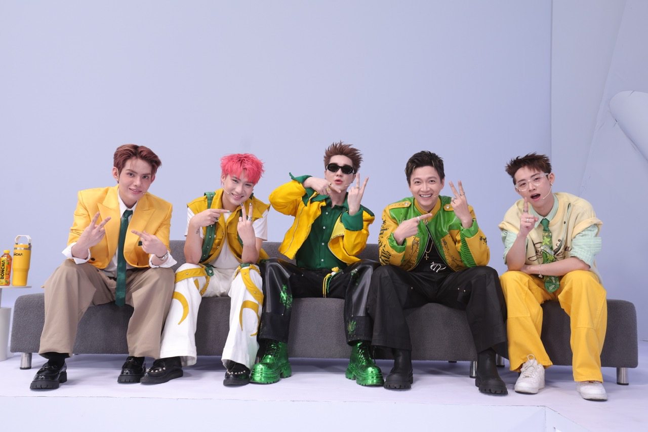 Say Hi ボーイズは新しい大会に向けて準備を整えています。写真：VieO.