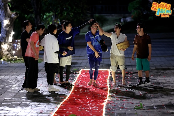 Kieu Minh Tuan gap bat loi vi thieu kinh nghiem trong “2 ngay 1 dem“. Anh: Nha san xuat. 