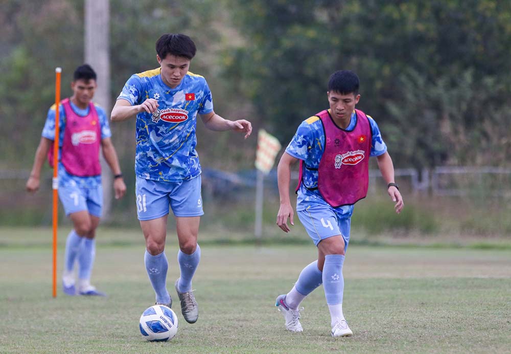 Gia Bao was surprised when he was called up to the Vietnam national team. Photo: VFF