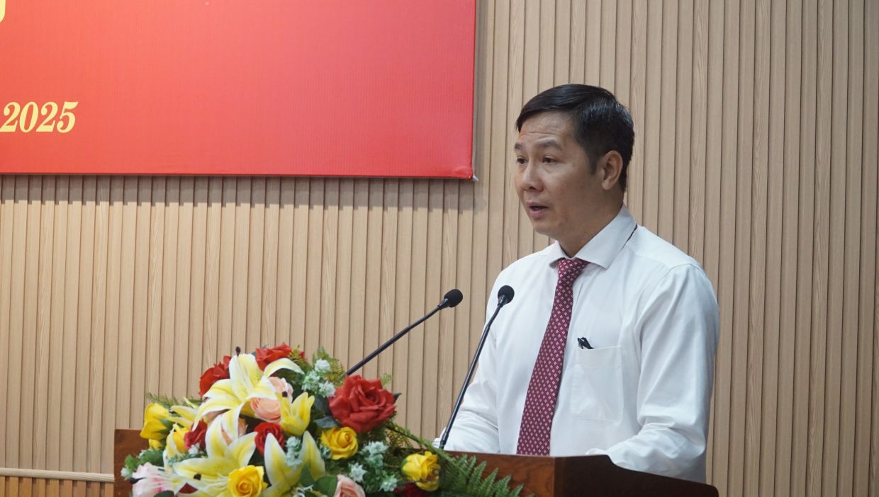 Pho Ban To chuc Trung uong Nguyen Thanh Tam phat bieu taij hoi nghi. Anh: Nhat Ho