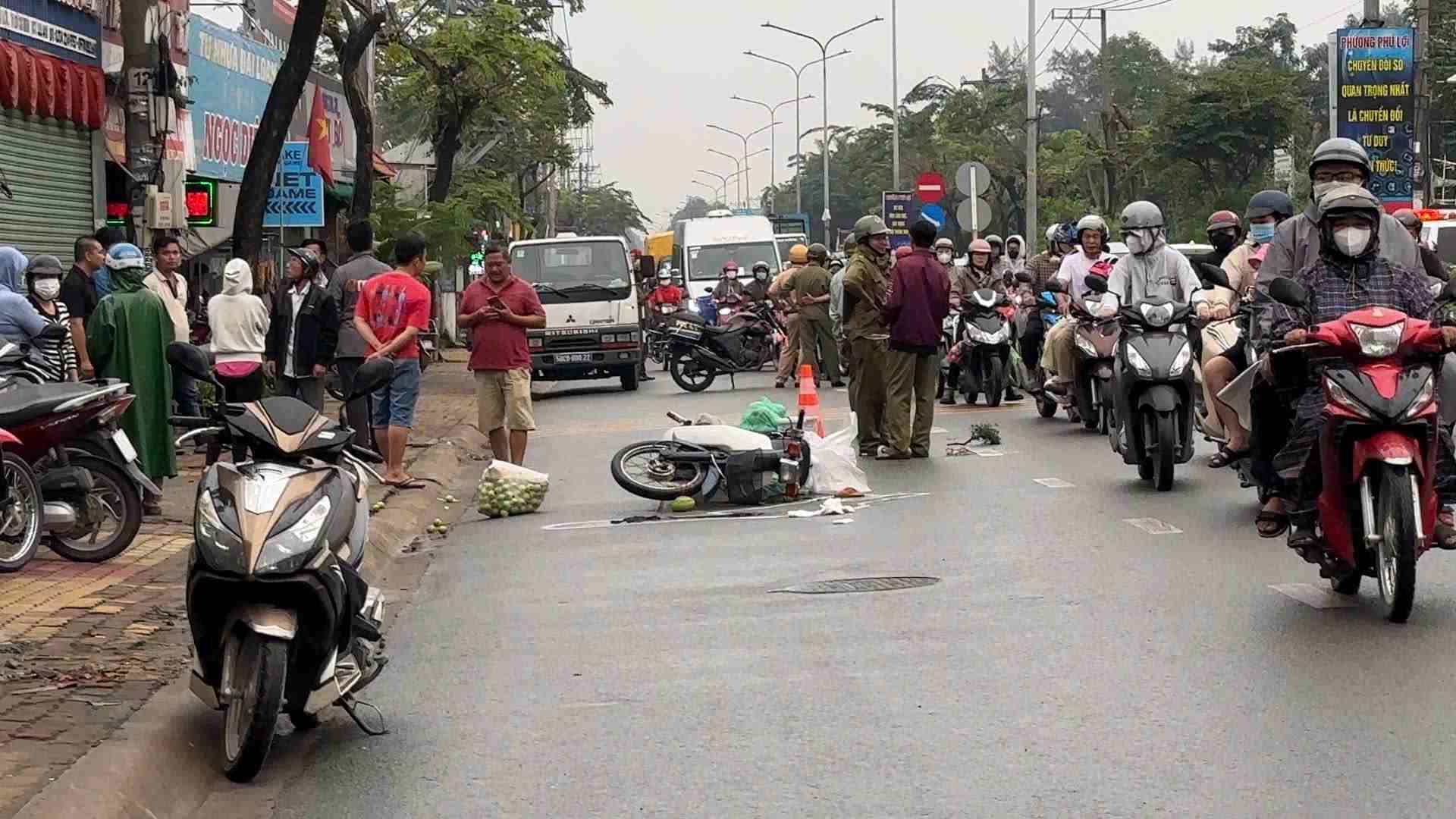 Nguyen nhan vu tai nan dang duoc dieu tra lam ro. Anh: Dinh Trong
