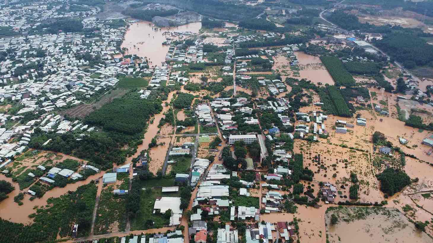 Flooding in Phuoc Tan ward, Dong Nai province. Documentary photo: HAC
