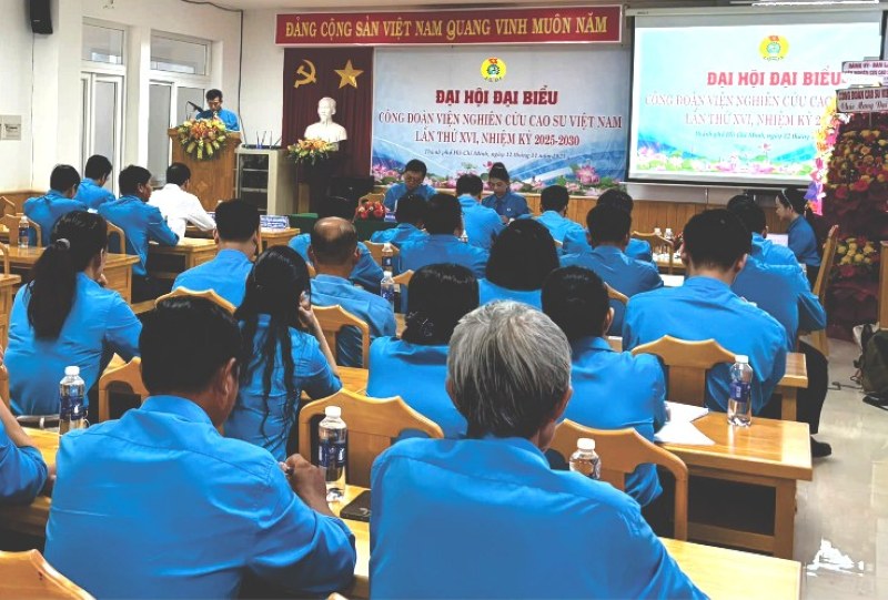 Cong doan Vien Nghien cuu Cao su Viet Nam cung se tap trung chuyen doi so, nang cao nang luc can bo cong doan va doi moi cong tac cham lo, phuc loi doan vien, nguoi lao dong. Anh: Duc Long