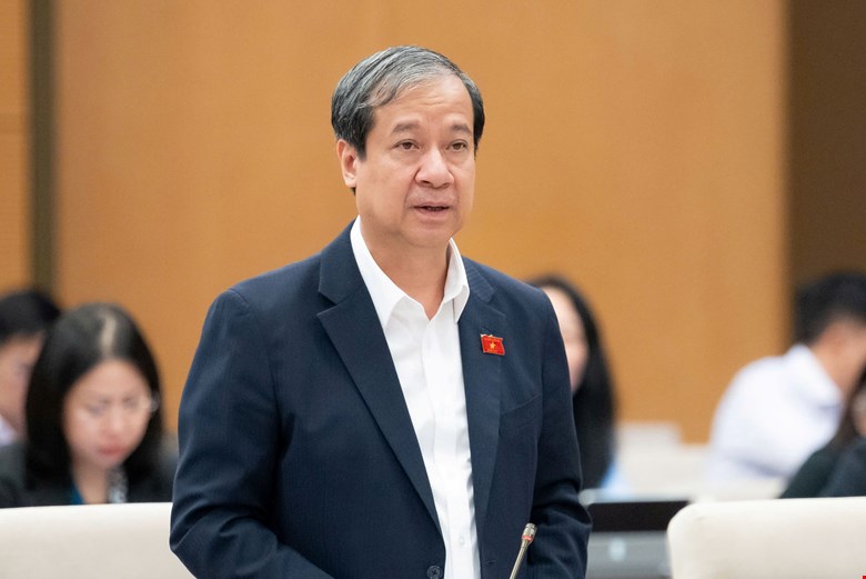 Bo truong Bo GD-DT Nguyen Kim Son. Anh: QH.