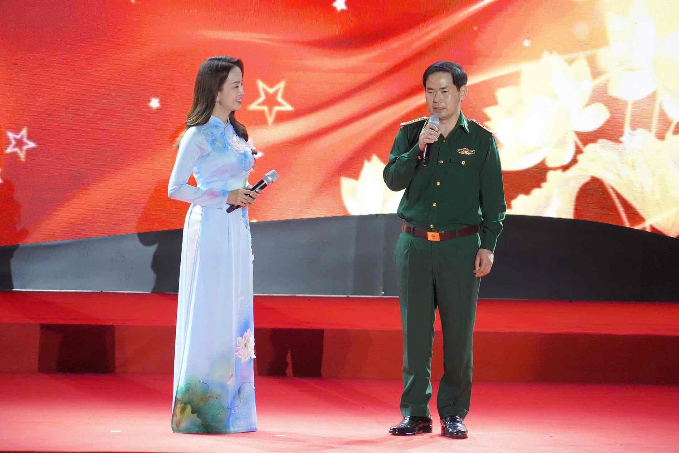 Thuong ta Luc Quang Trung – tam guong dien hinh trong hoc tap va lam theo tu tuong Ho Chi Minh. Anh: Mai Huong