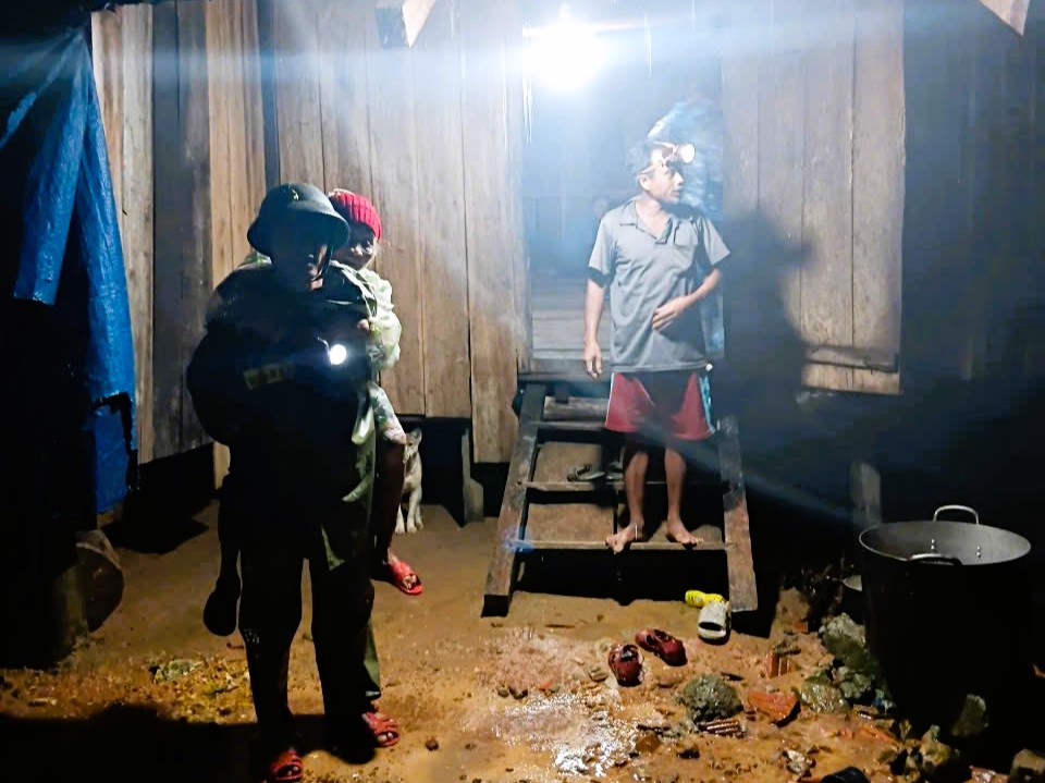 So tan dan trong dem 17.11 tai xa Tra Doc, TP. Da Nang. Anh: Truong An