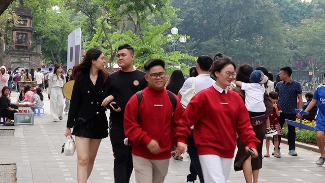 11월 19일 세계 남성의 날은 여성들이 남성에 대한 관심과 존경을 표현하는 기회입니다. 사진: 미 린