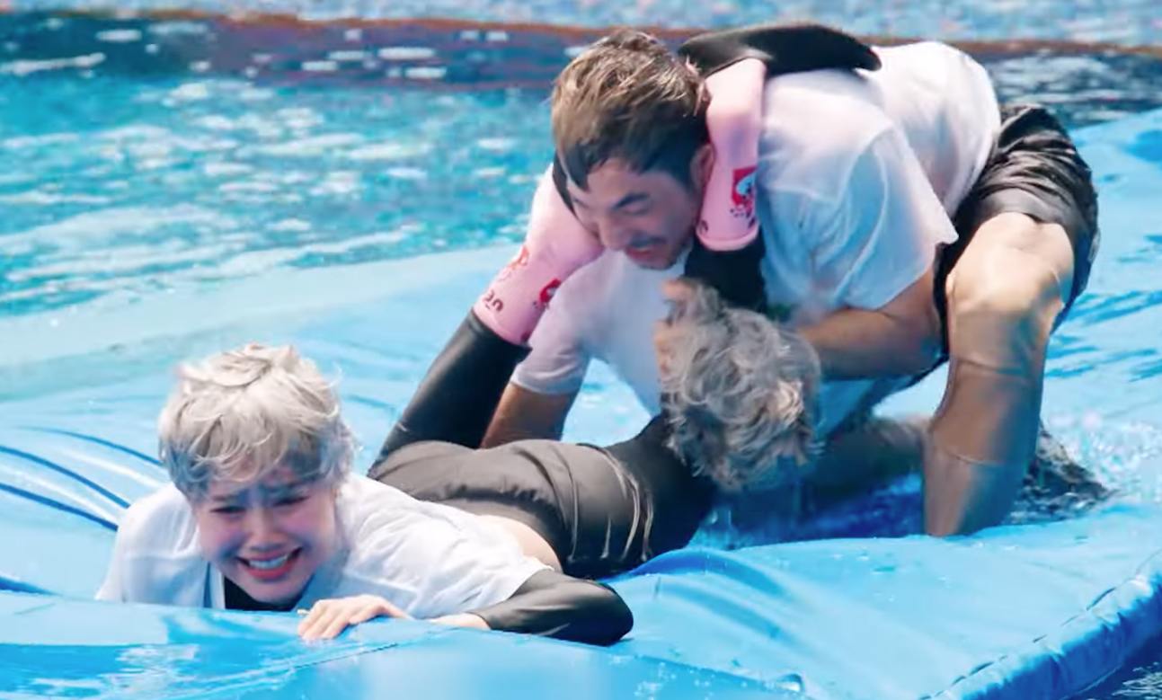 Lan Ngoc va Lien Binh Phat trong tap 6 Running Man Vietnam 3. Anh: Chup man hinh.