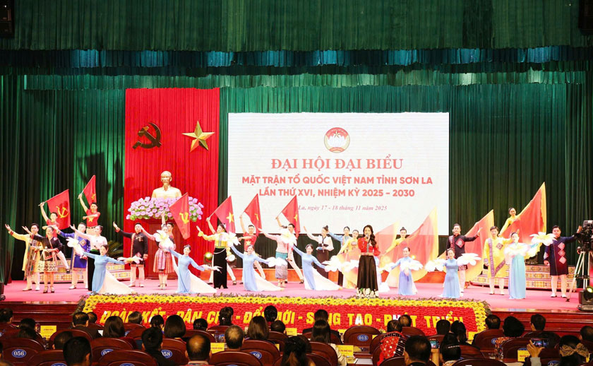 Van nghe chao mung Dai hoi dai bieu Uy ban MTTQ Viet Nam tinh Son La lan thu XVI, nhiem ky 2025-2030 