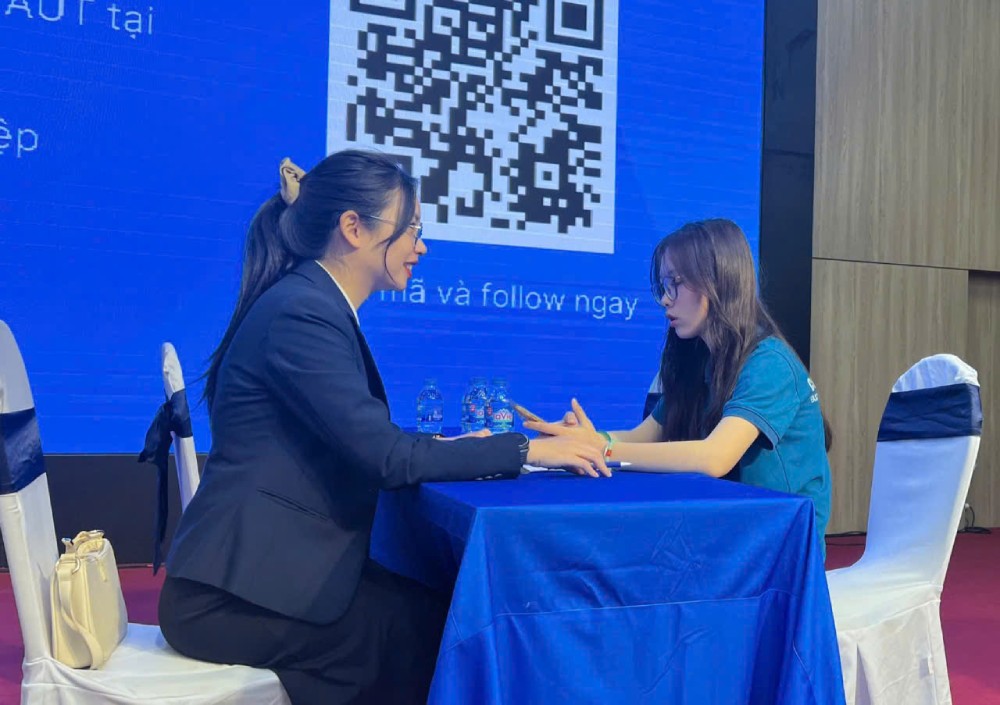 幸せな人材は、会社に深く関わり、多くの貢献をするでしょう。写真:Quynh Chi