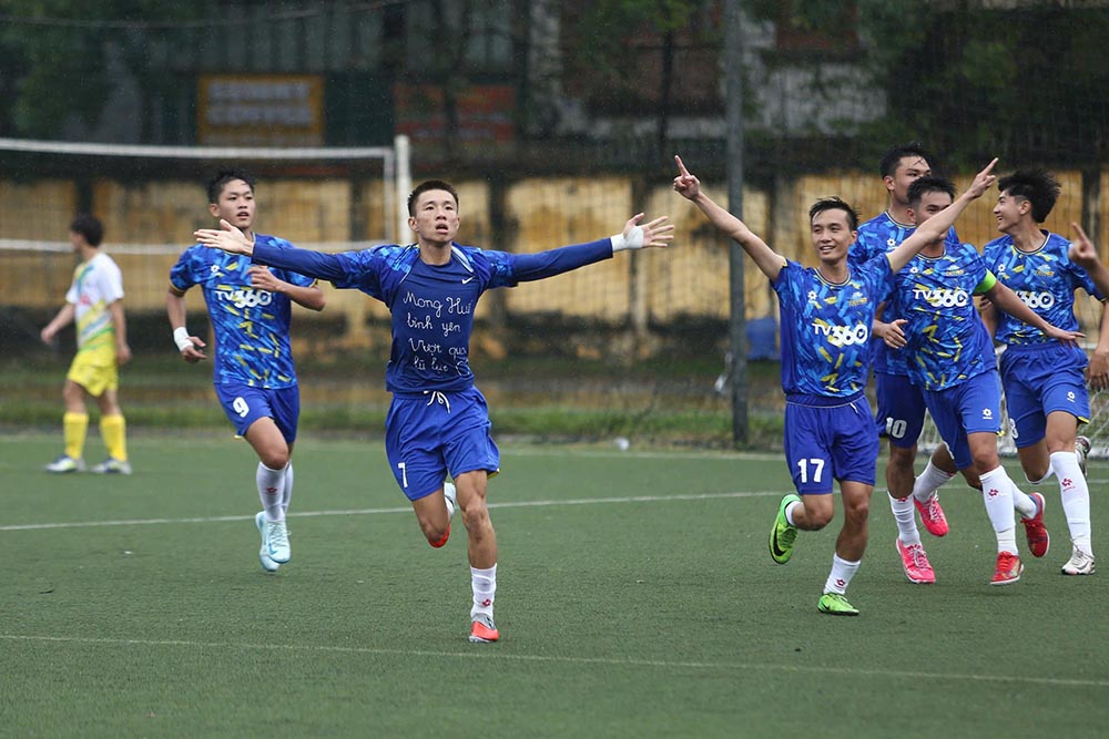 全国男子学生サッカー選手権2025 - TV360カップ決勝トーナメントがハノイで正式に開幕。写真:主催者