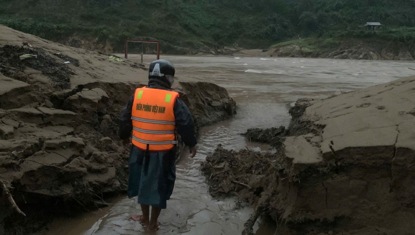 Muc nuoc o tran Ly Ton luc 5h30 sang 19.11. Anh: Han Nguyen