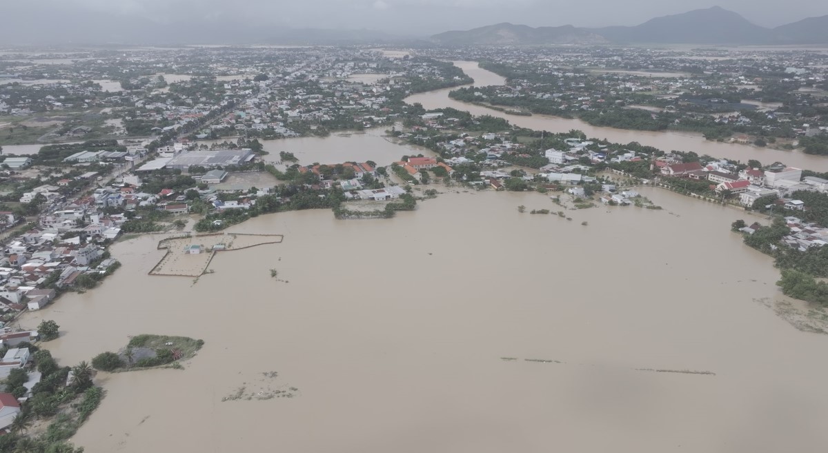 Khanh Hoa省の浸水地域。写真:Thanh Thuy