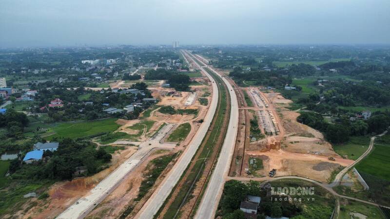 Nhieu khu dan cu xuat hien ben du an duong Bac Son keo dai. Anh: Viet Bac