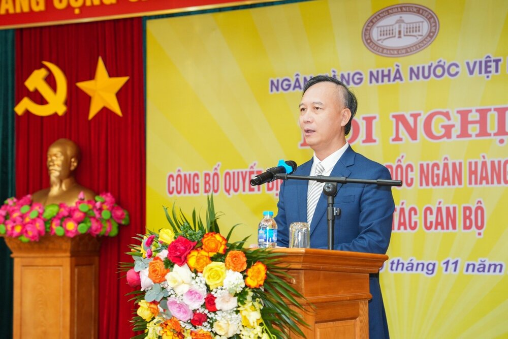 Ong Cao Van Binh - Chu tich HDQL, kiem Tong Giam doc CIC phat bieu tai Hoi nghi. Ảnh: Ngan hang Nha nuoc