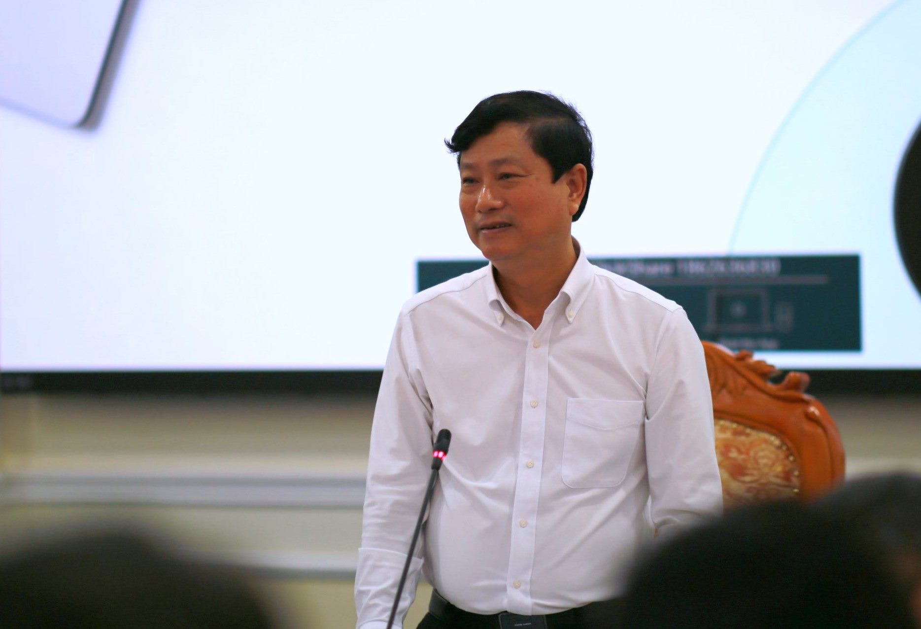 El Sr. Vo Van Minh es Presidente del Comite Electoral del XVI Congreso de la Asamblea Nacional y diputado del Consejo Popular de Ciudad Ho Chi Minh para el mandato 2026 - 2031. Foto: Ha Khanh