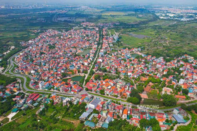 The draft 2026 land price list in Hanoi proposes a strong price increase in suburban areas. Photo: Thien Nhan