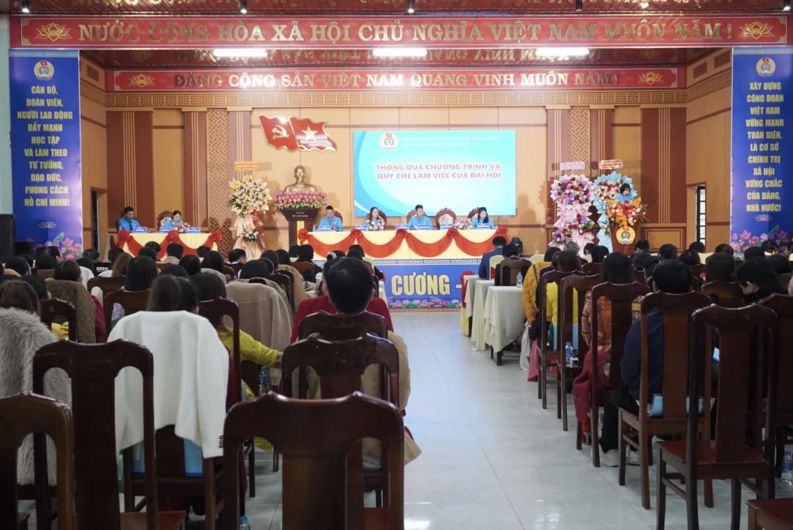 Cong doan co so Cong ty TNHH MTV Sedo Vinako la diem tua vung chac, bao ve viec lam, thu nhap va cham lo toan dien cho hon 5.000 nguoi lao dong. Anh: Tran Thi